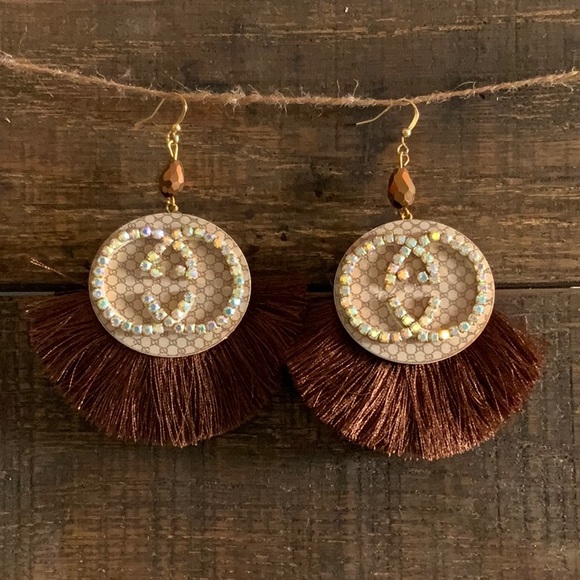 Earrings - Picture 2 of 8